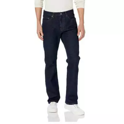 Amazon Essentials Men's Straight-Fit Stretch Bootcut Jean