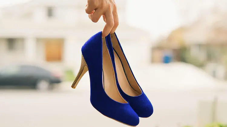 Blue Shoes To Wear With Purple Dress